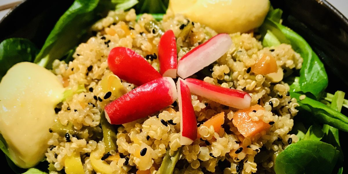 Salade quinoa aux légumes d'automne:hiver - horizontale.jpeg